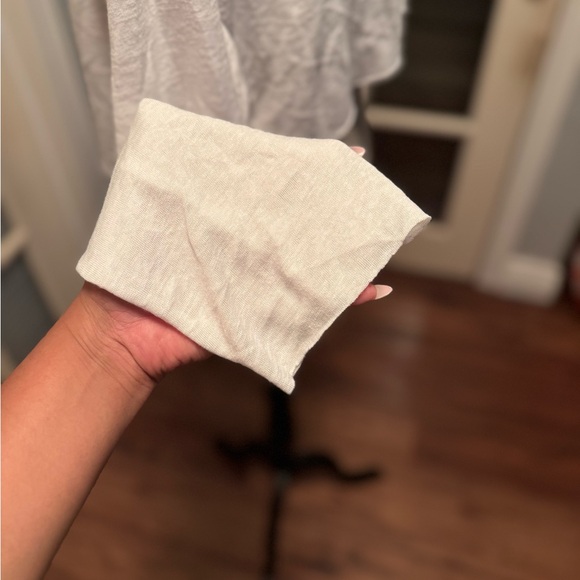 Comfy Long Sleeve Crop Tee - Picture 4 of 4